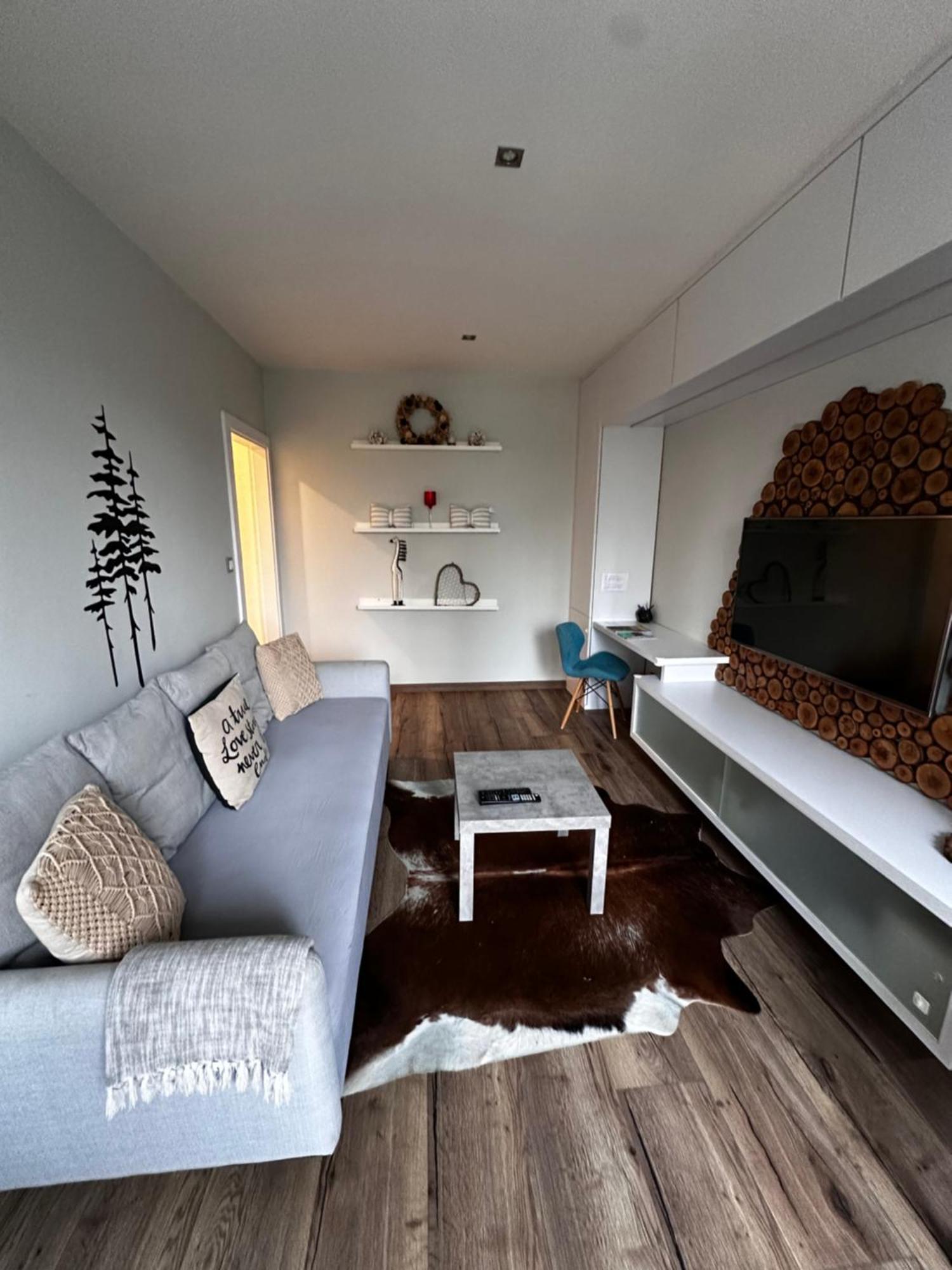 We Apartment - Close To The Center & City View, Self Check-In 24H Banská Bystrica Exterior foto